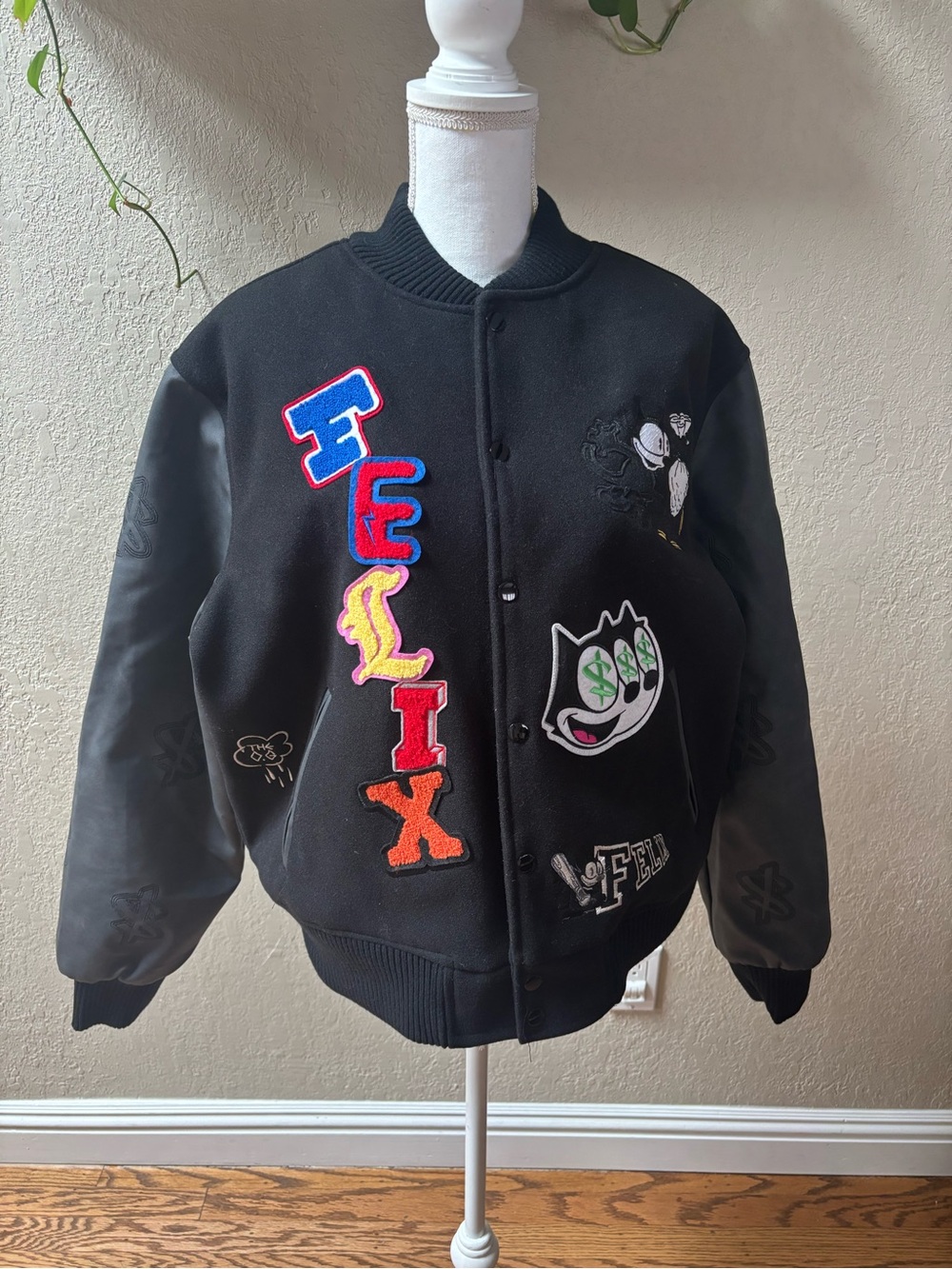 Felix the Cat Men’s Bomber Jacket